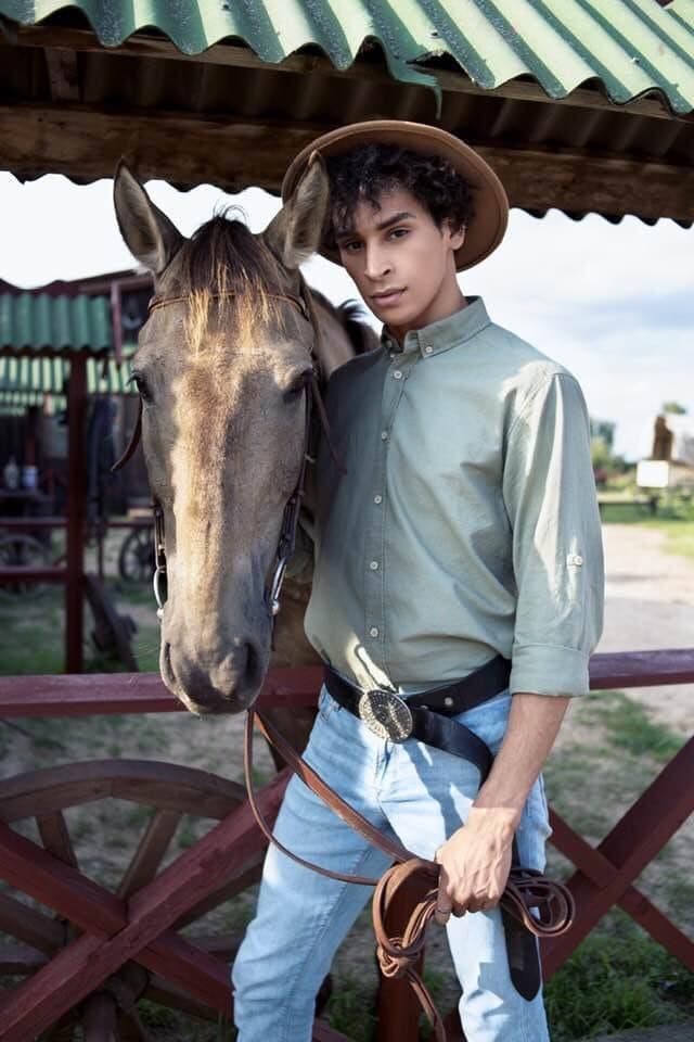 Achraf Taoussi — cowboy portrait with horse